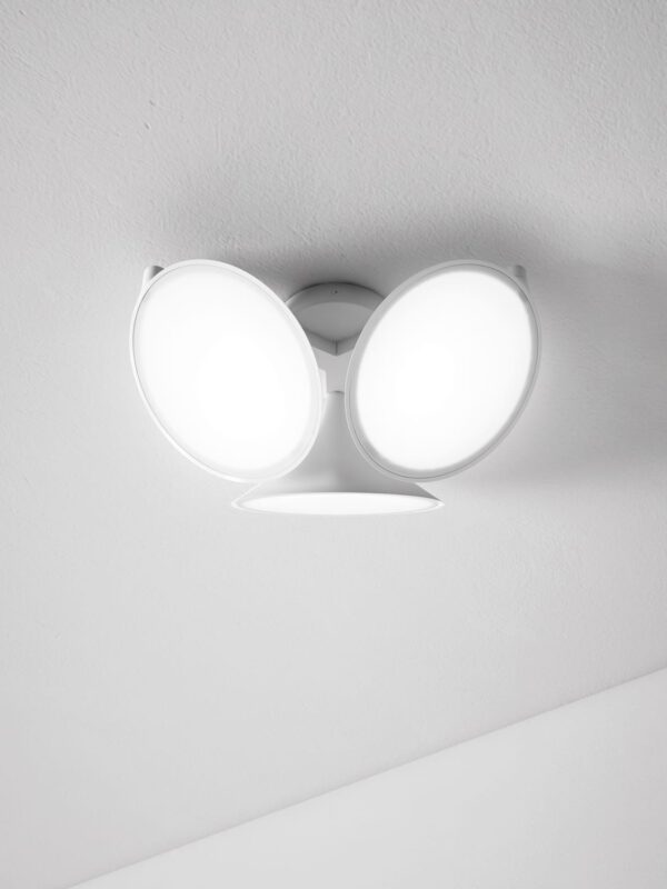 Moderne dreiflammige LED-Deckenleuchte Orchid Axo Light