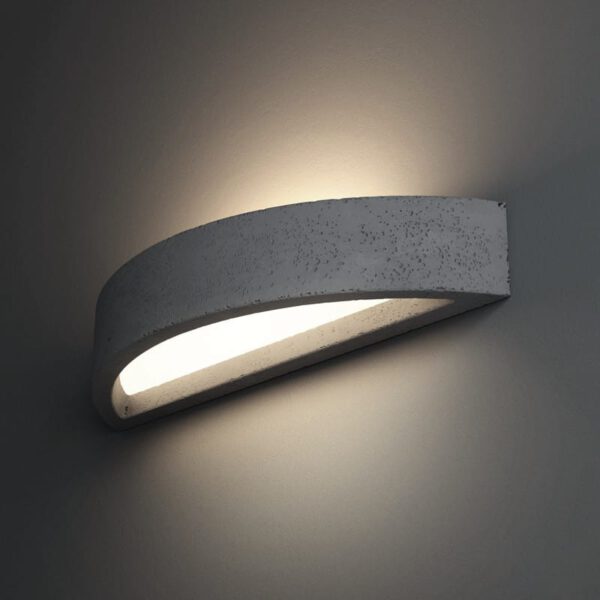 Beton-Wandleuchte Omega 60