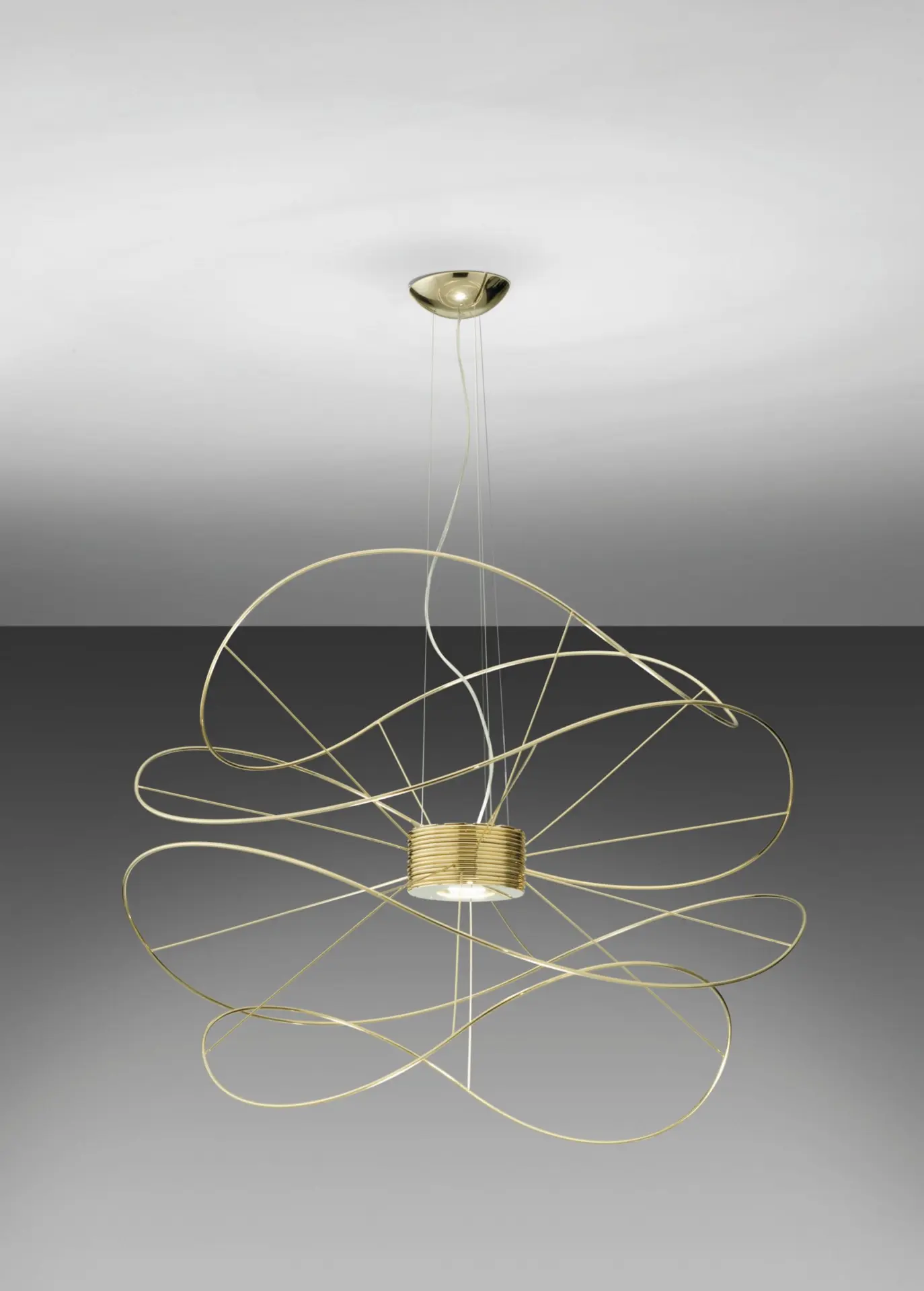 Traumhafte LED-Hängeleuchte Hoops Gold Axo Light – Bild 3
