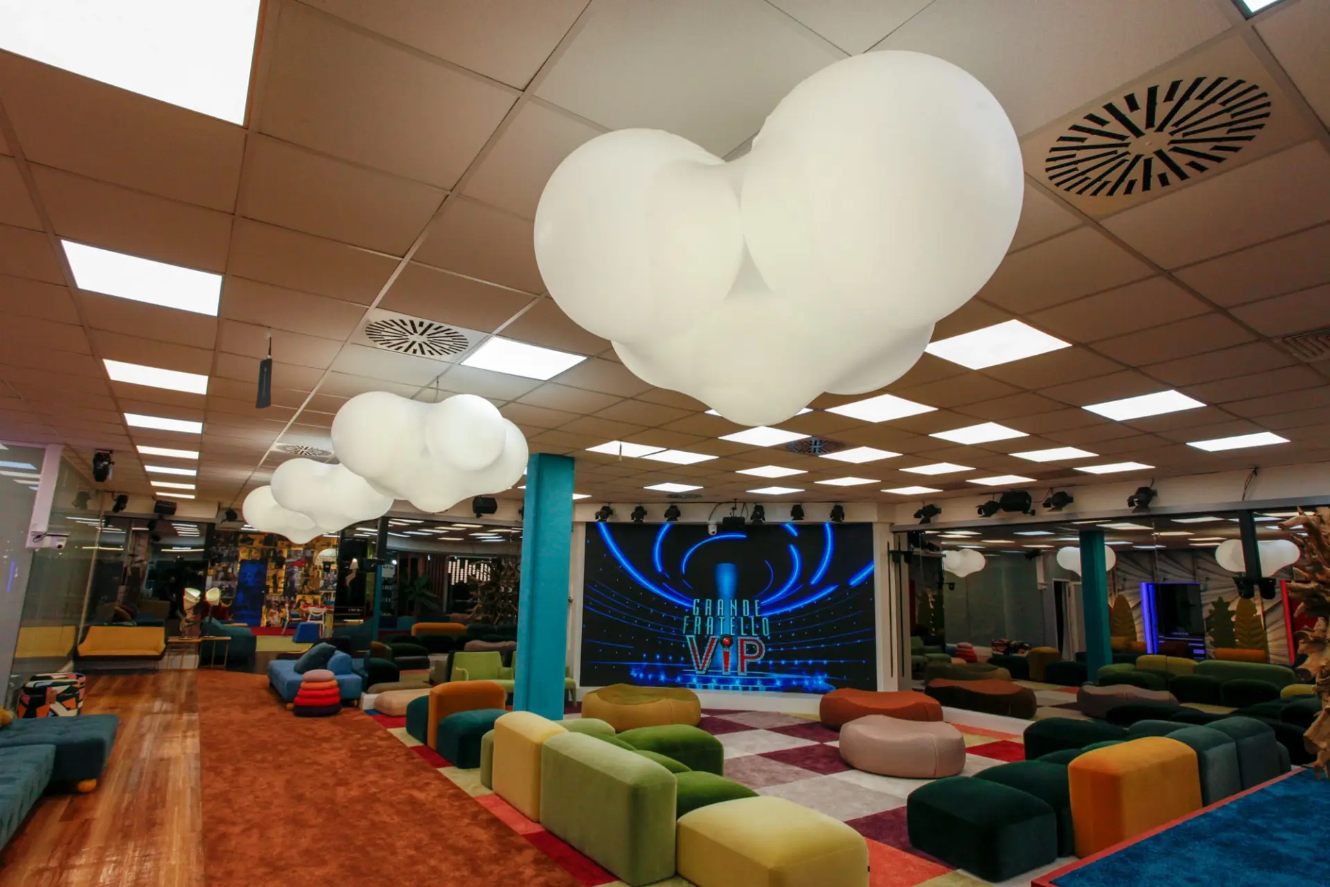 Traumhafte LED-Hängeleuchte Cloudy Axo Light – Bild 15