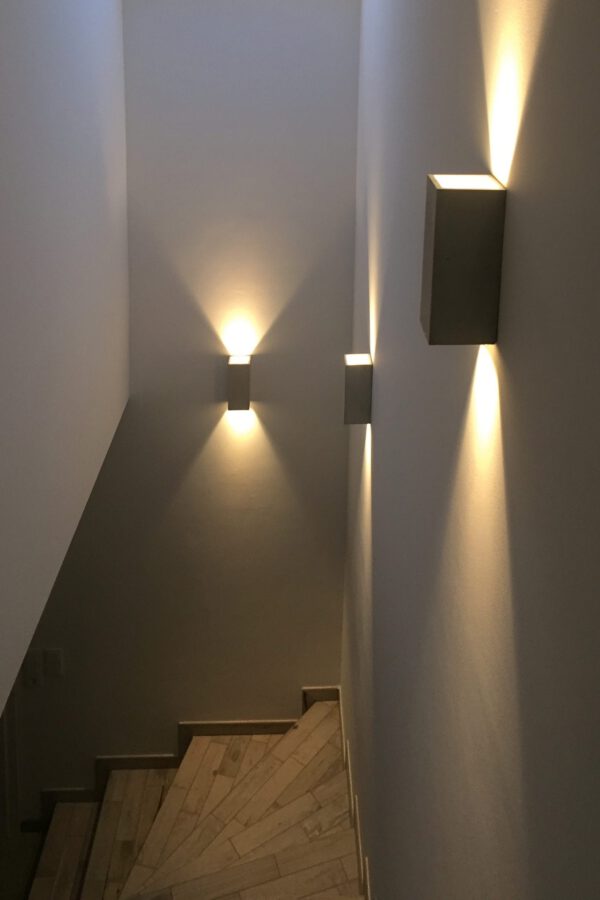 Beton-Wandleuchte Orto