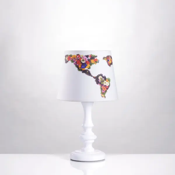 Tischlampe Weltkarte Blumen
