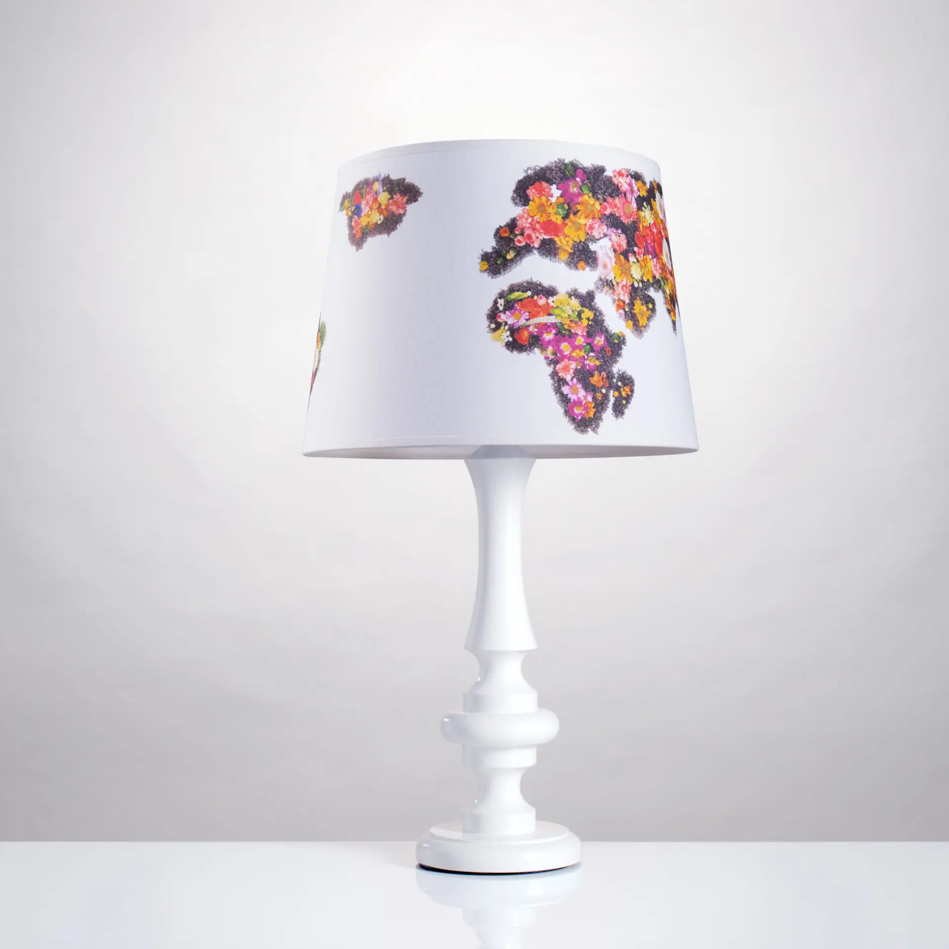 Tischlampe Weltkarte Blumen  Groß – Bild 1