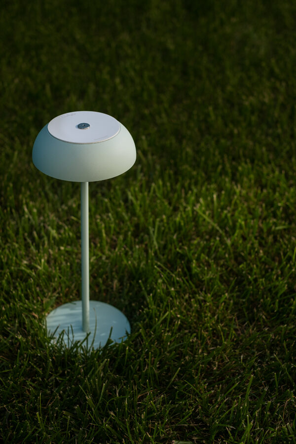Designer-Tischlampe Float Axo Light mit USB IP55