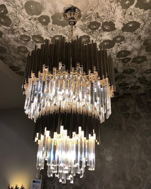 Luxuriöser Kronleuchter Vogue