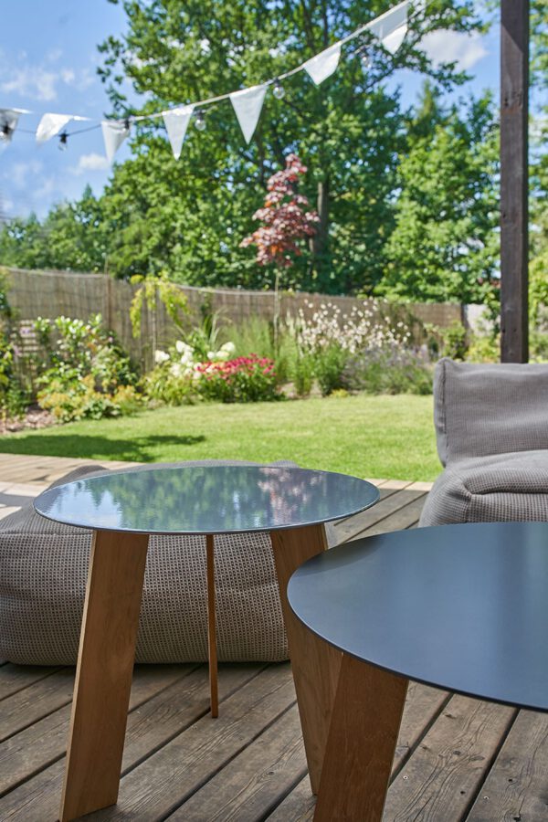 Stilvoller Outdoor- und Indoor-Tisch Beetle 50