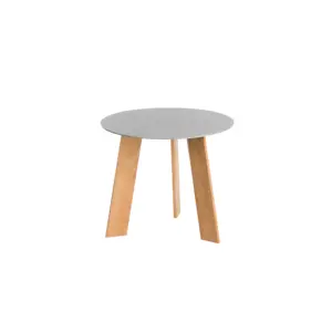 Stilvoller Outdoor- und Indoor-Tisch Beetle 50