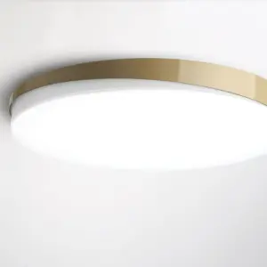 Elegante Led Wand-Deckenleuchte Loola Zava