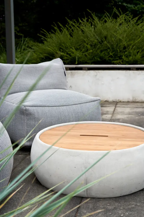 Beton-Gartentisch Pilo Indoor - Outdoor