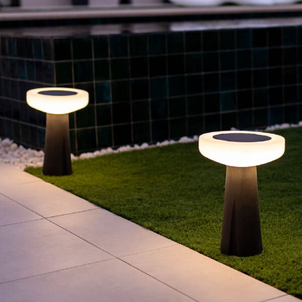 Moderne Steh-Solarlampe Paquita 40  Newgarden