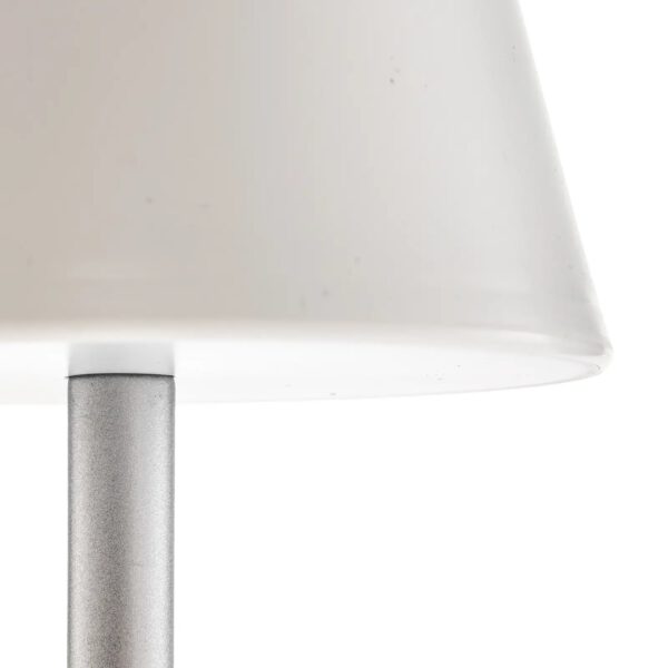 Moderne LED Akku-Tischleuchte Lola 30 Newgarden