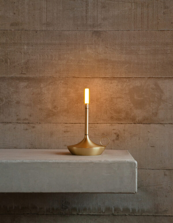 Moderne  LED Akku-Tischleuchte Wick S Graypants