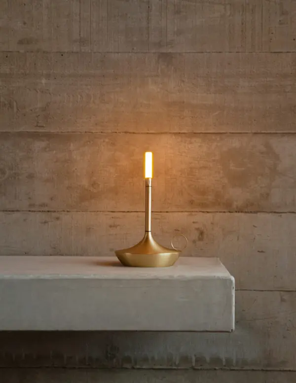 Moderne  LED Akku-Tischleuchte Wick S Graypants