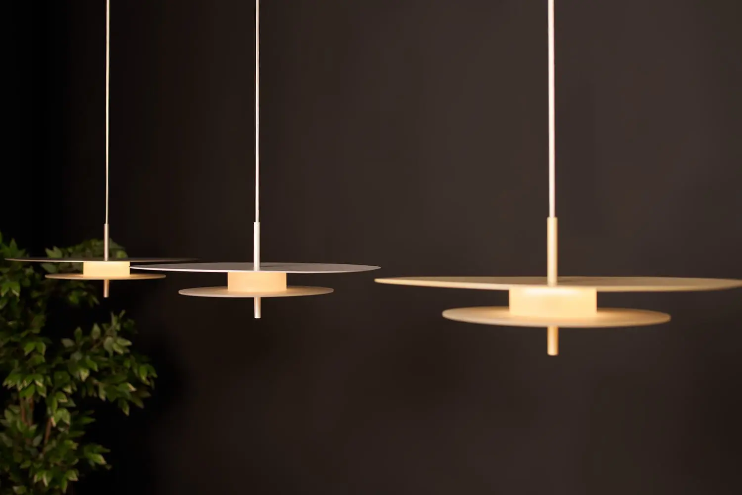 Designer LED-Hängeleuchte Aeroplan – Bild 4