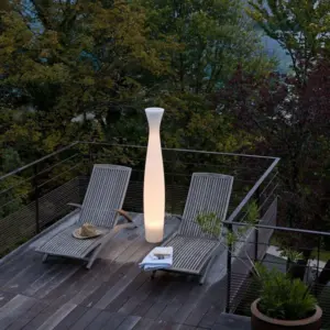 Moderne Stehlampe/Blumentopf Scarlett 180 Indoor – Outdoor Serralunga – Bild 3