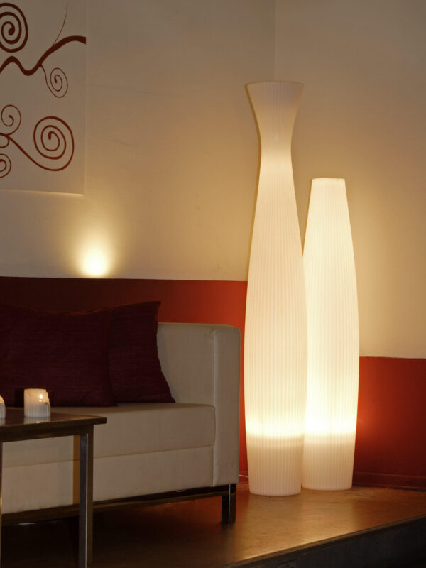 Moderne Stehlampe/Blumentopf Scarlett 180 Indoor – Outdoor Serralunga