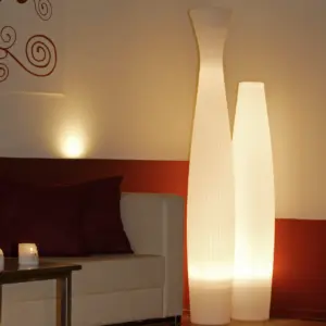 Moderne Stehlampe/Blumentopf Scarlett 180 Indoor – Outdoor Serralunga – Bild 6
