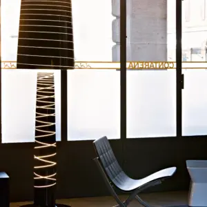 Design Stehlampe Miss Jane Indoor – Outdoor Serralunga – Bild 11