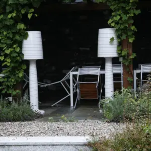 Design Stehlampe Miss Jane Indoor – Outdoor Serralunga – Bild 7