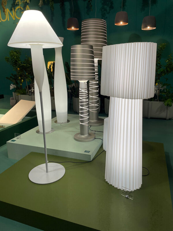 Design Stehlampe Ruffle Indoor – Outdoor Serralunga