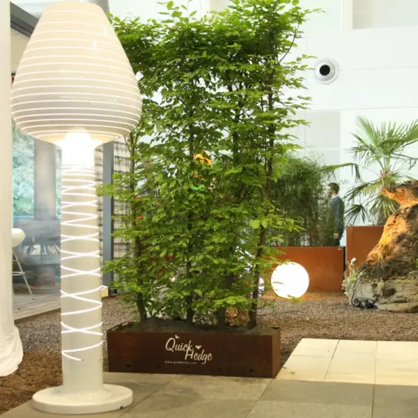 Einzigartige Stehlampe Lady Mary Indoor – Outdoor Serralunga