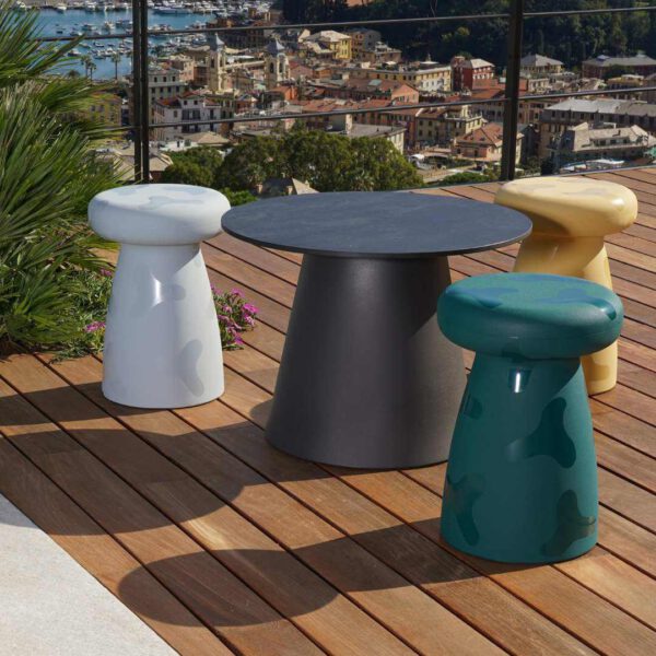 Design Hocker Porcino Indoor – Outdoor mit Muster Serralunga