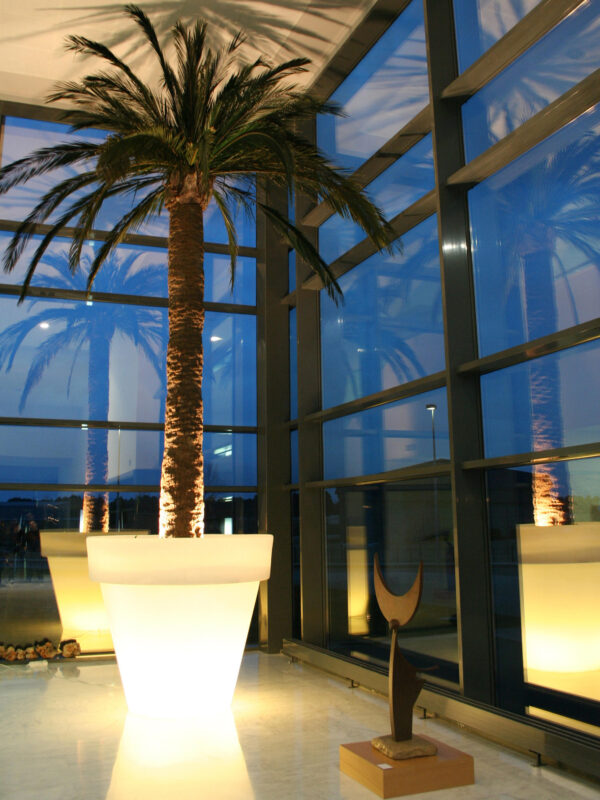 Designer-Blumentopf mit Licht Vas-Three Indoor – Outdoor Serralunga