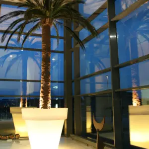Designer-Blumentopf mit Licht Vas-Three Indoor – Outdoor Serralunga – Bild 5