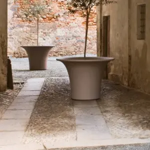Design Blumentopf Cone Indoor – Outdoor Serralunga – Bild 6