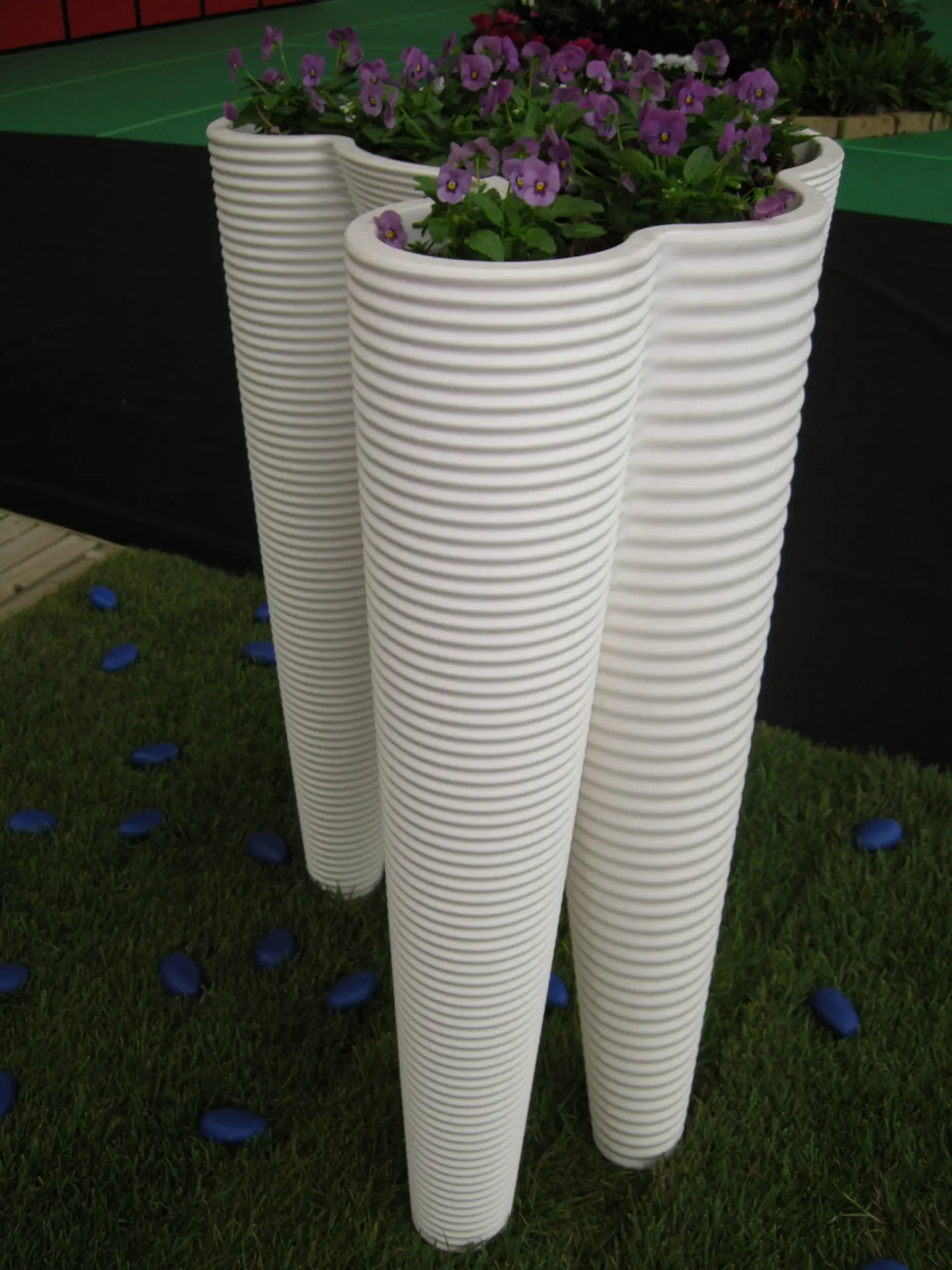 Design Blumentopf The Vases  Indoor – Outdoor Serralunga – Bild 2