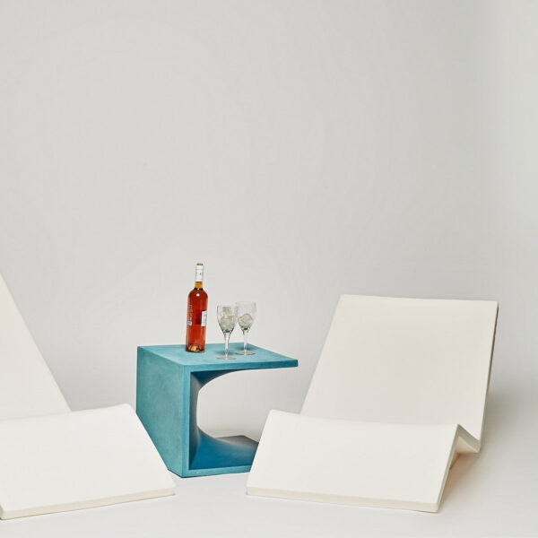 Design Beistelltisch Aqua Moleskin Indoor – Outdoor Serralunga
