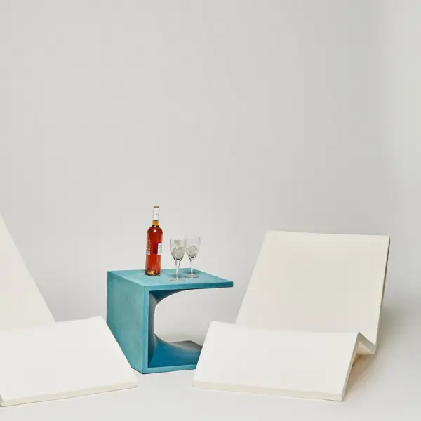 Design Beistelltisch Aqua Moleskin Indoor – Outdoor Serralunga