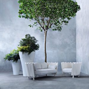 Beleuchtung und Gartenmöbel für 2025: Inspiriert ins Freie