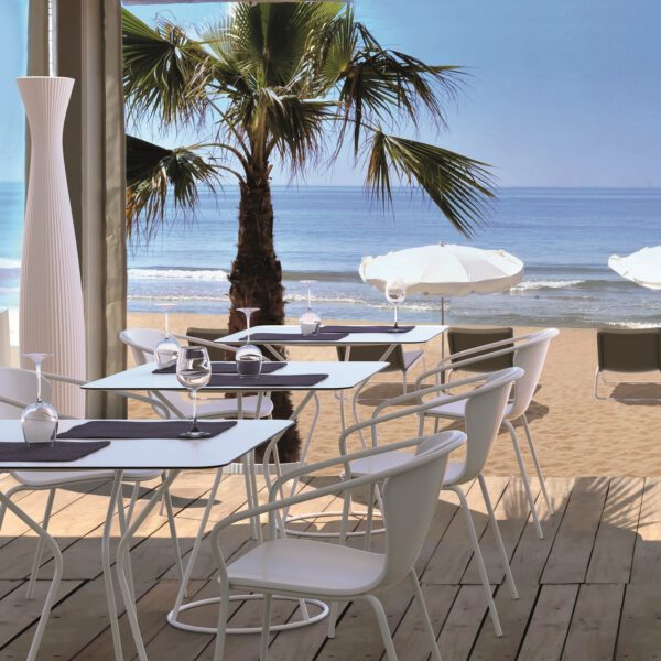 Modern Stuhl Solea  Indoor – Outdoor Serralunga