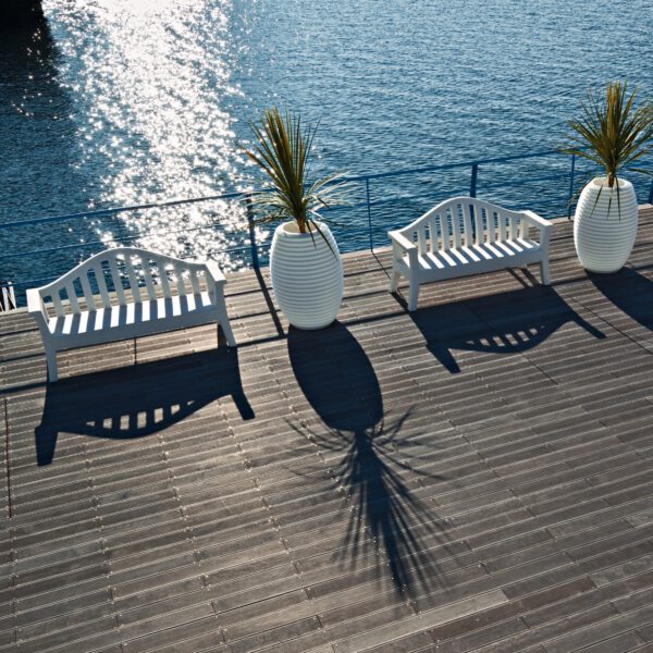 Stilvolle Bank Giulietta Indoor – Outdoor Serralunga