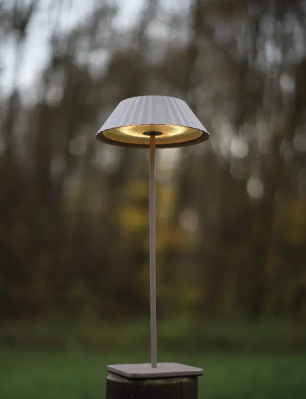 Dekorative LED Akku Tischleuchte Muffin
