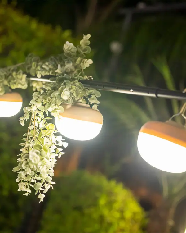 Tragbare LED-Akku Lampe Cherry Newgarden