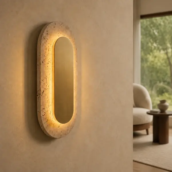 LED-Wandleuchte Travertino Oval IP44 aus Naturstein – Gold